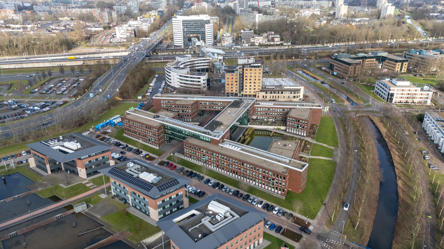 View photo 5 of Röntgenlaan 75