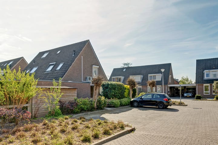 Foto 29 van Oortlaan 22