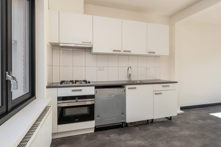 Foto 8 van J.P. Coenstraat 130