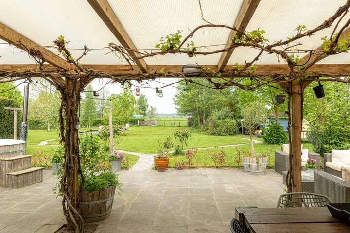 Foto 4 van Aengwirderweg 297