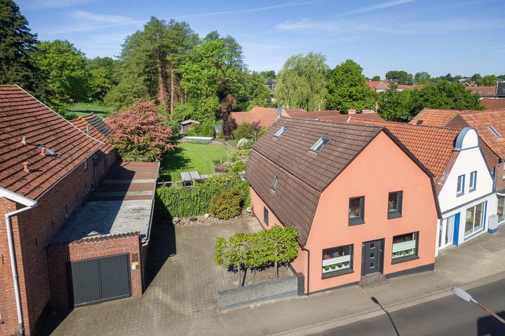 Foto 41 van Höcklenkamper Straße 11