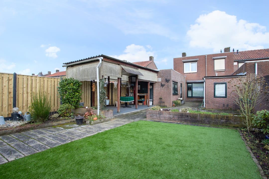 Foto 22 van Prof.Dr. J.E. de Quaystraat 37