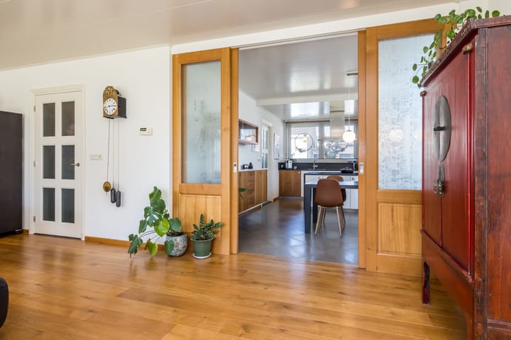 Foto 11 van Laathovenlaan 6