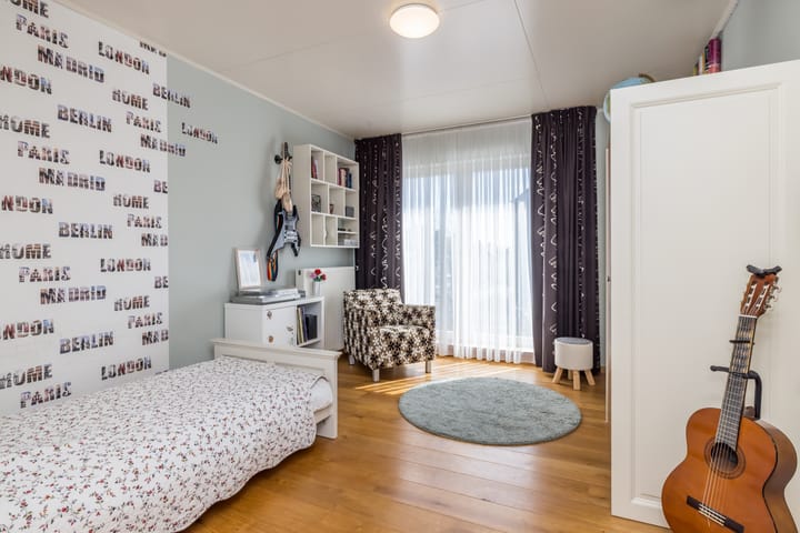 Foto 21 van Laathovenlaan 6