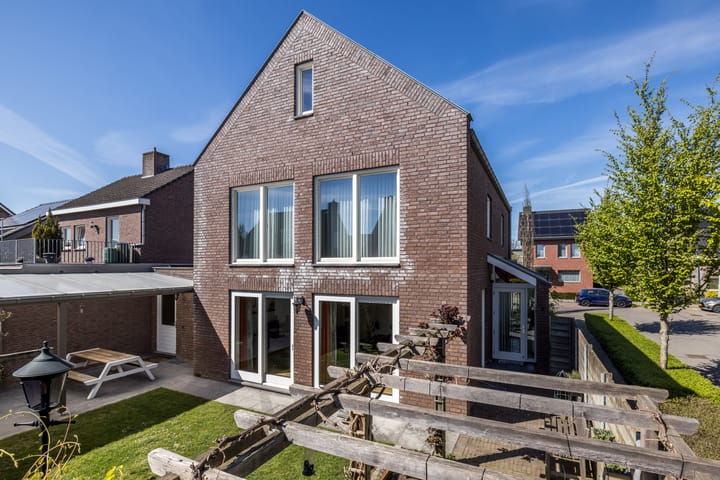 Foto 33 van Laathovenlaan 6