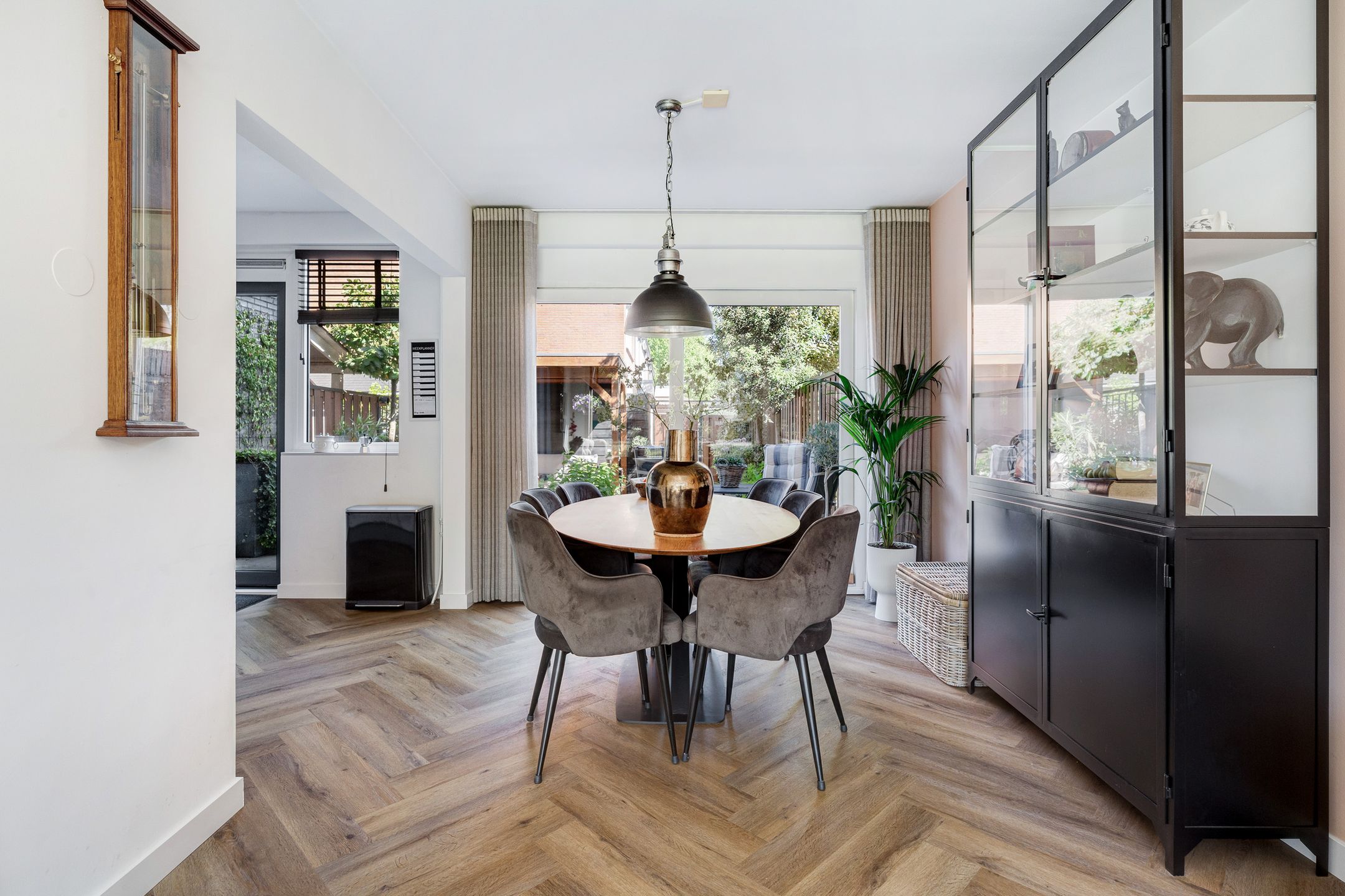 Foto 15 van Botter 43