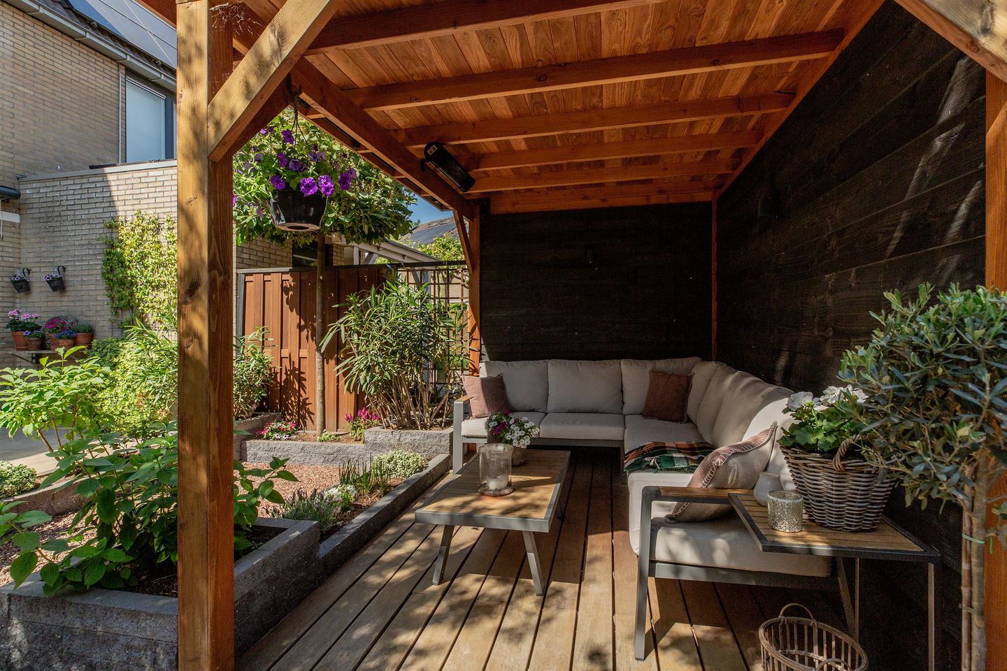 Foto 44 van Botter 43