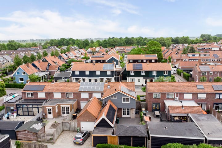 Photo 32 of Esdoornstraat 27