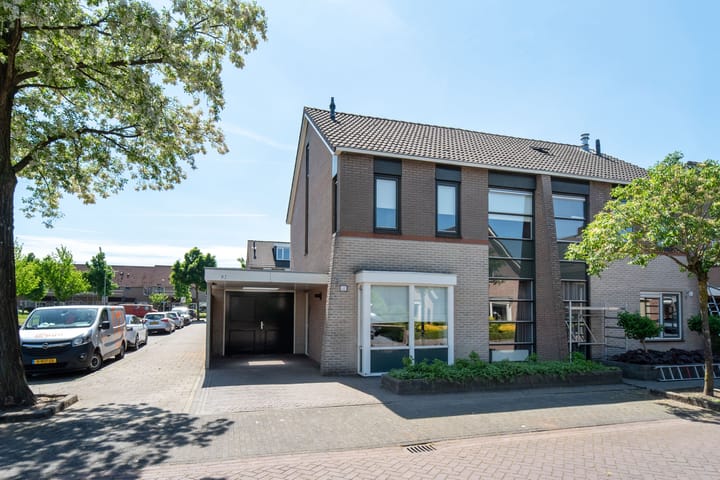 Foto 1 van Groenling 82