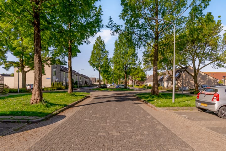 Foto 4 van Pinksterbloemweg 130