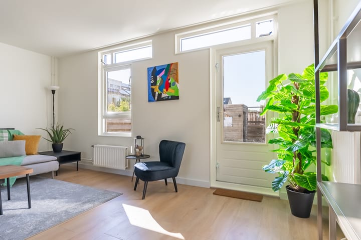 Foto 10 van Pinksterbloemweg 130