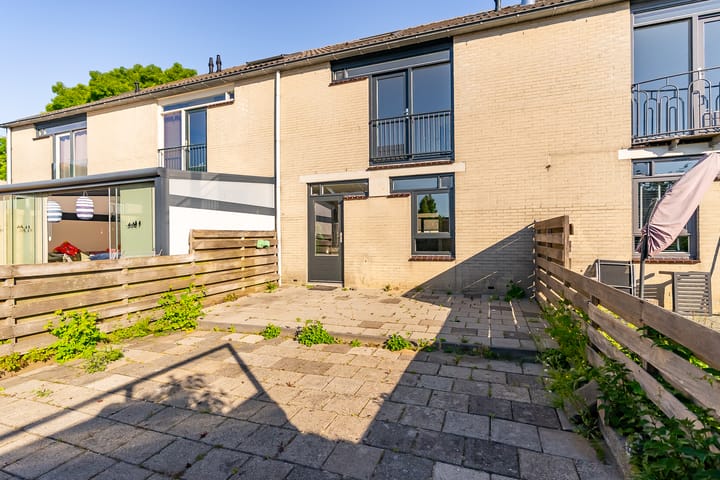 Foto 32 van Pinksterbloemweg 130