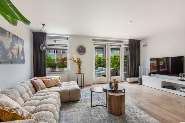 Foto 11 van Adikade 10