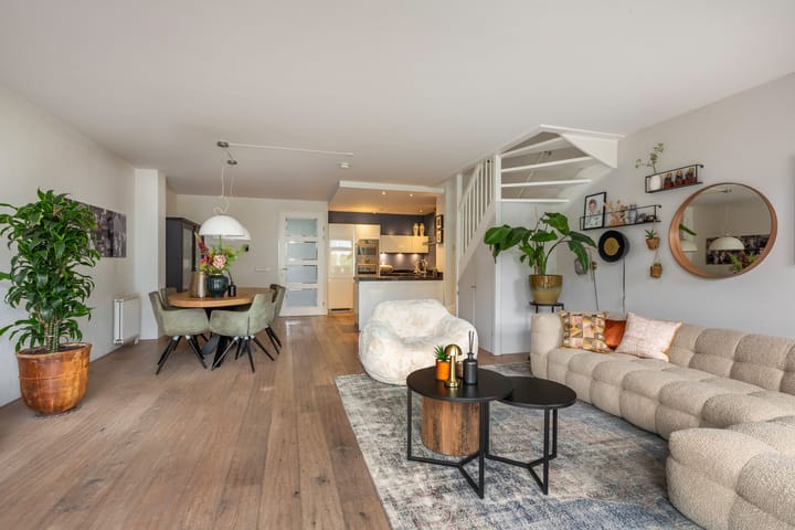 Foto 20 van Adikade 10