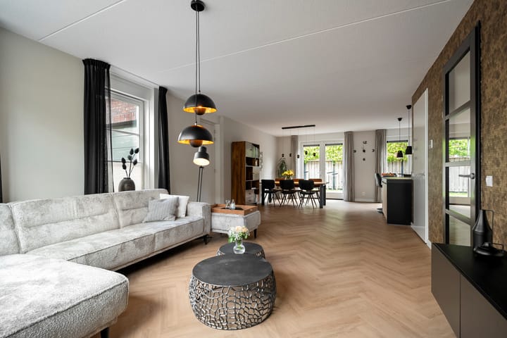 Foto 10 van Draadzegge 56