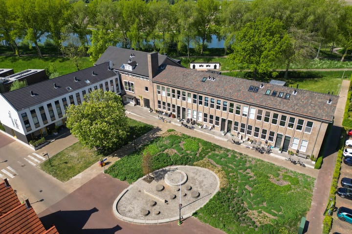 Foto 4 van Burg H v Sleenstr 10