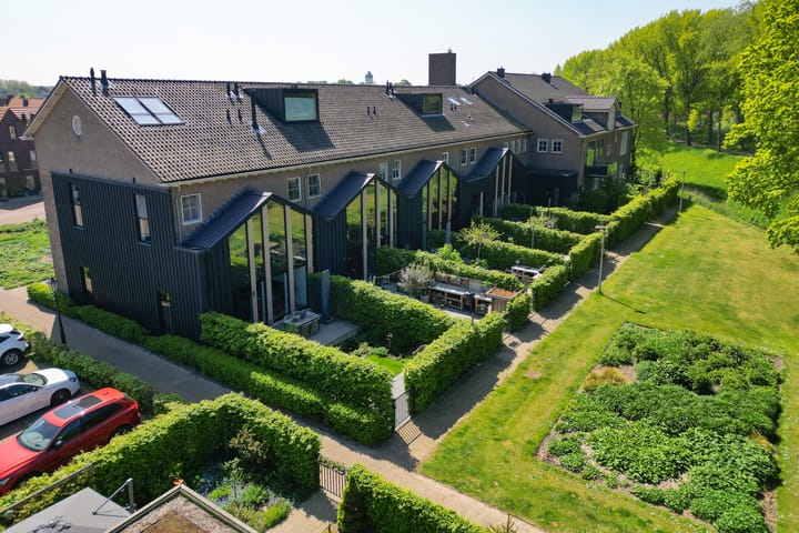 Foto 49 van Burg H v Sleenstr 10