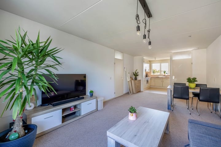 Photo 28 of Staalstraat 150