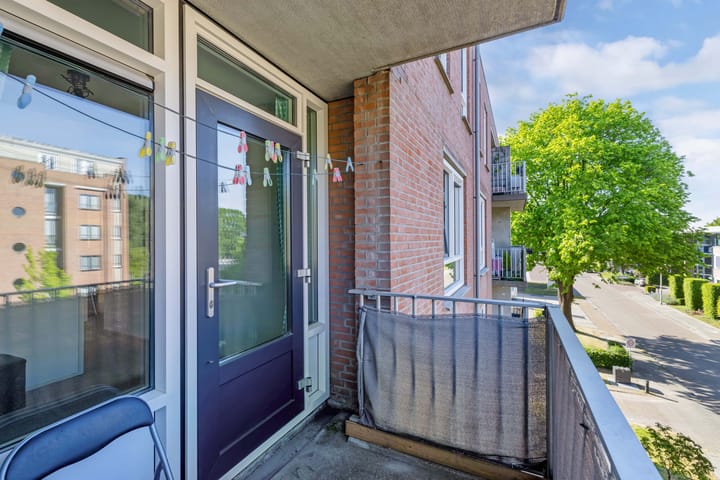 Photo 38 of Staalstraat 150