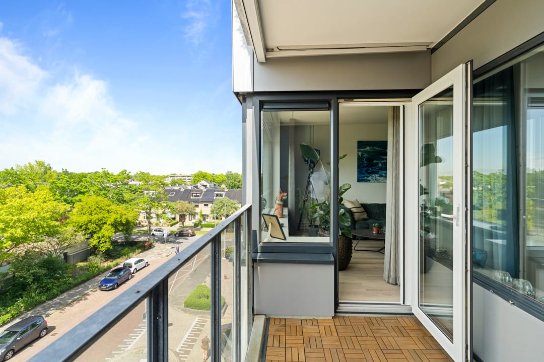 Photo 11 of Sans Souci 48