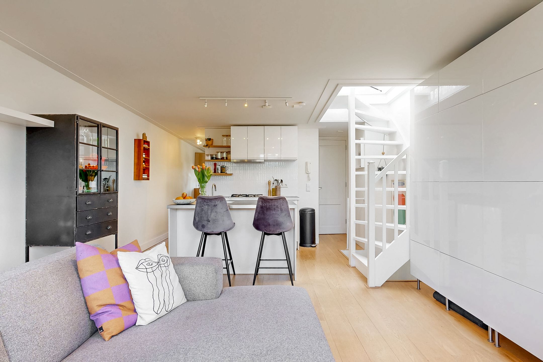 Photo 6 of Ten Katestraat 59-4