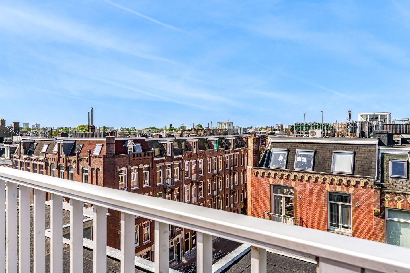 Photo 19 of Ten Katestraat 59-4