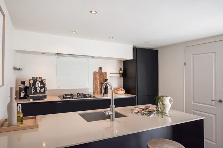 Foto 13 van Oranjeboomstraat 144