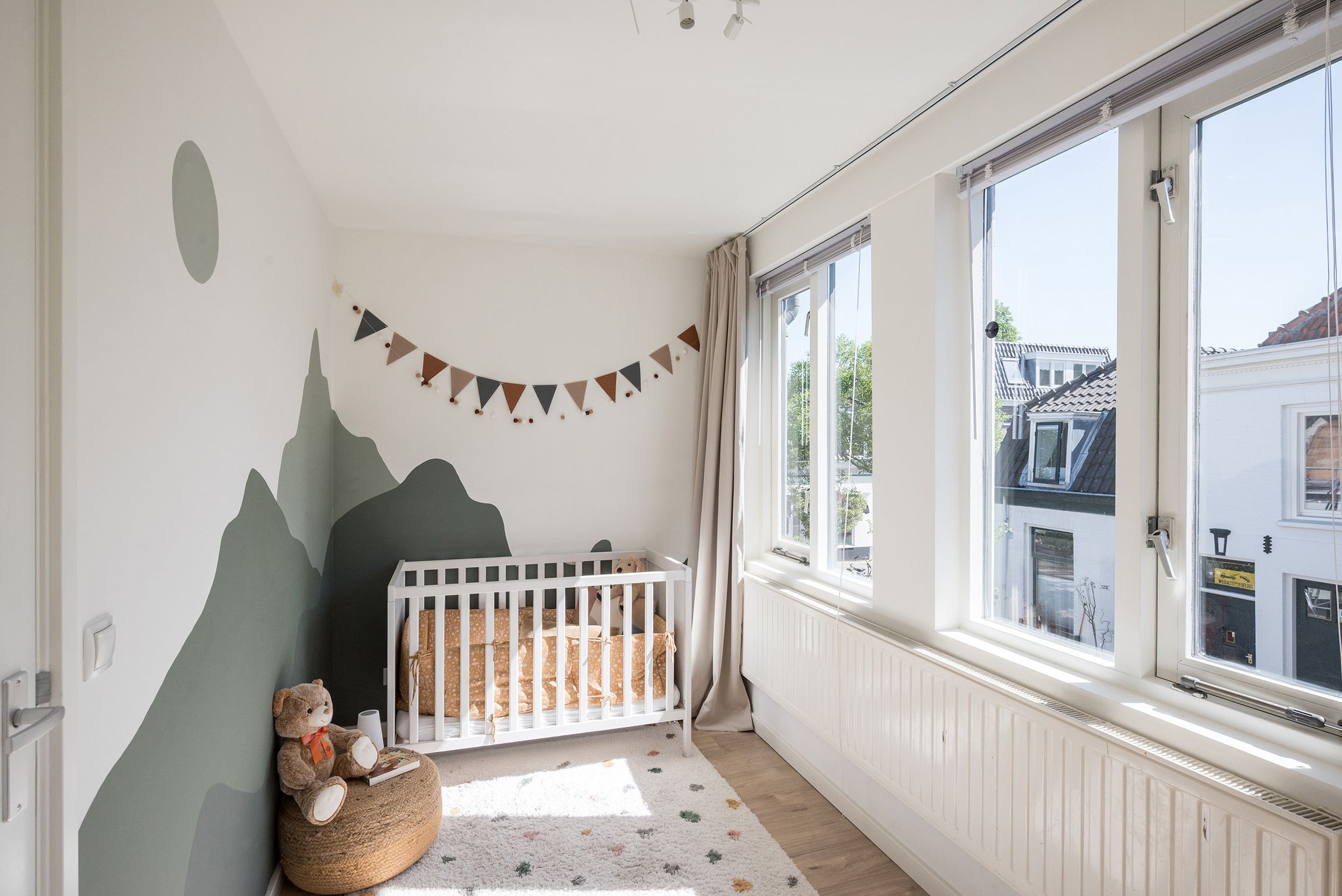 Foto 24 van Oranjeboomstraat 144