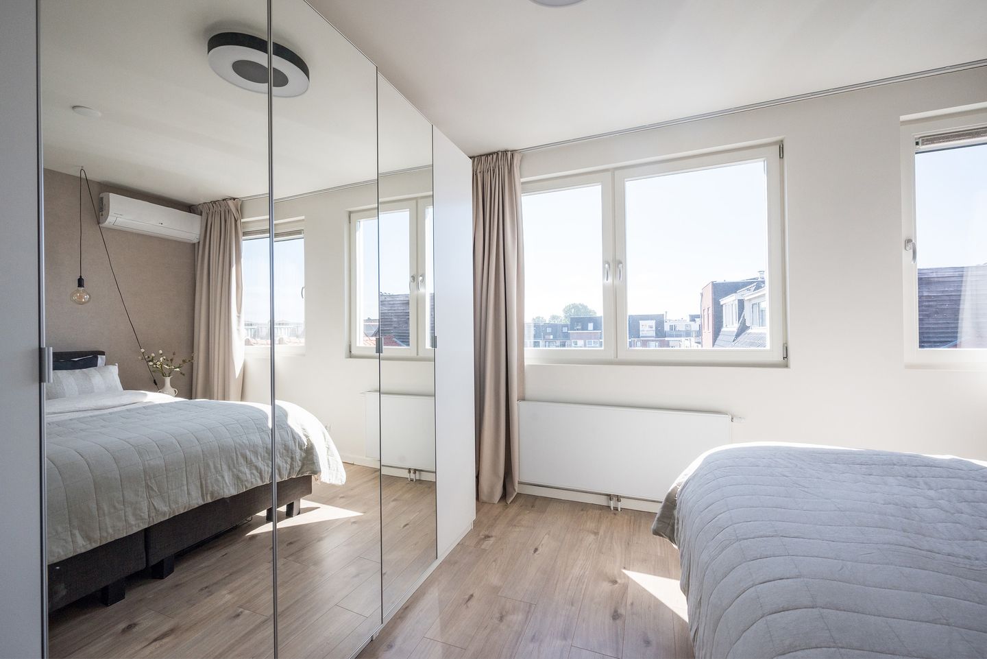 Foto 29 van Oranjeboomstraat 144