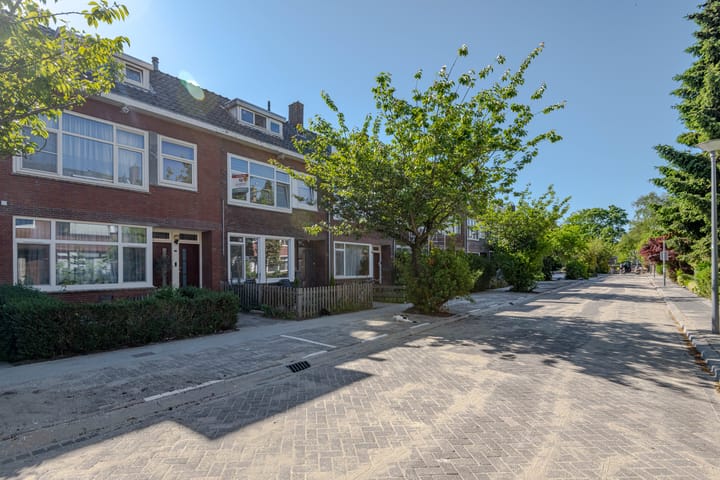 Foto 1 van Van Dieststraat 16