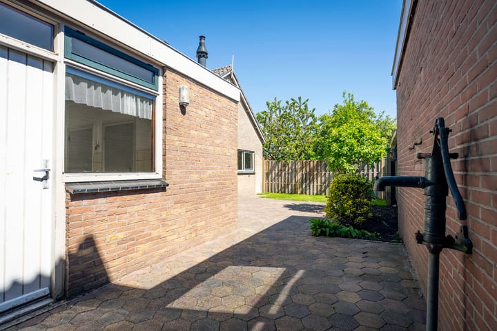 Foto 28 van Molenstraat 49