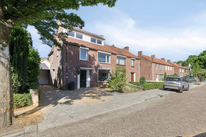 Foto 37 van De Ripsstraat 4