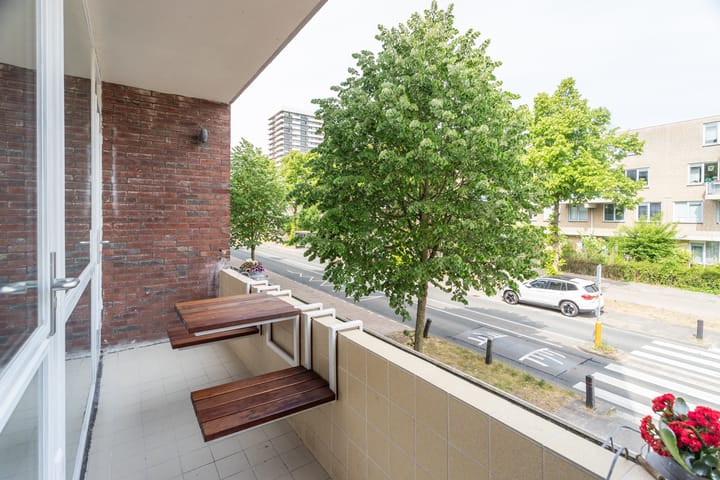 Photo 18 of Van Bijnkershoeklaan 1