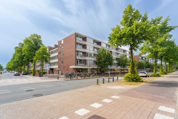 Photo 25 of Van Bijnkershoeklaan 1