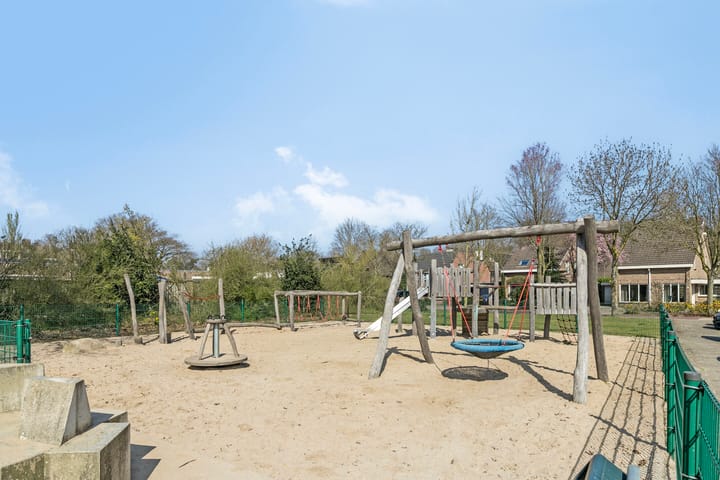 Foto 38 van Hermelijnlaan 8