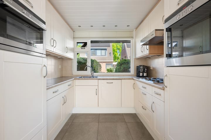 Photo 9 of Begoniaveld 42