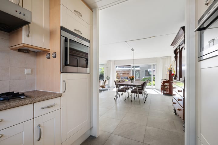 Photo 10 of Begoniaveld 42