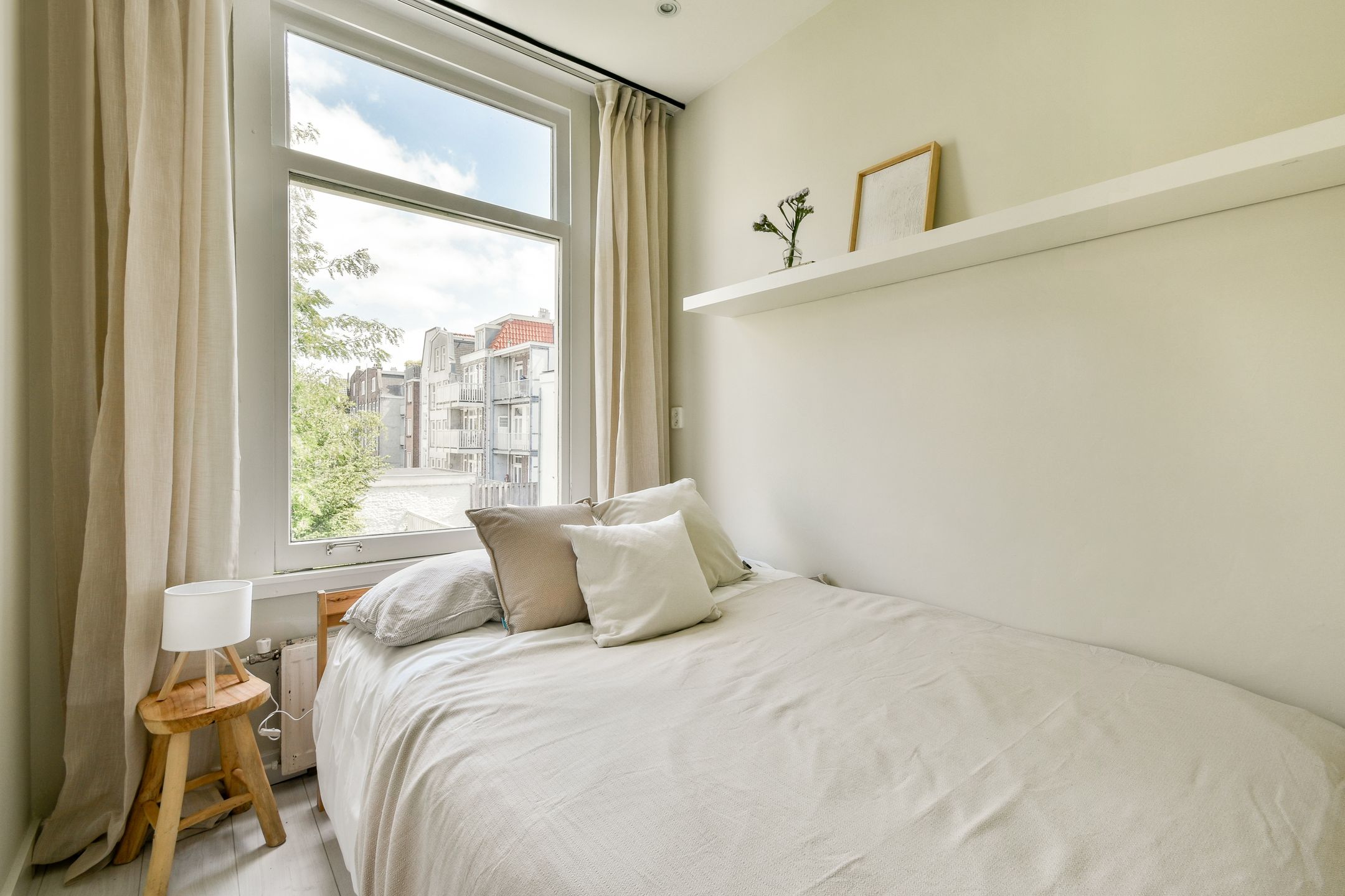 Foto 9 van Eerste Laurierdwarsstraat 9-2