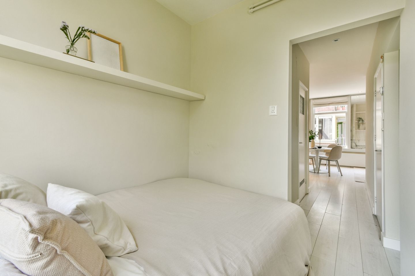 Foto 10 van Eerste Laurierdwarsstraat 9-2