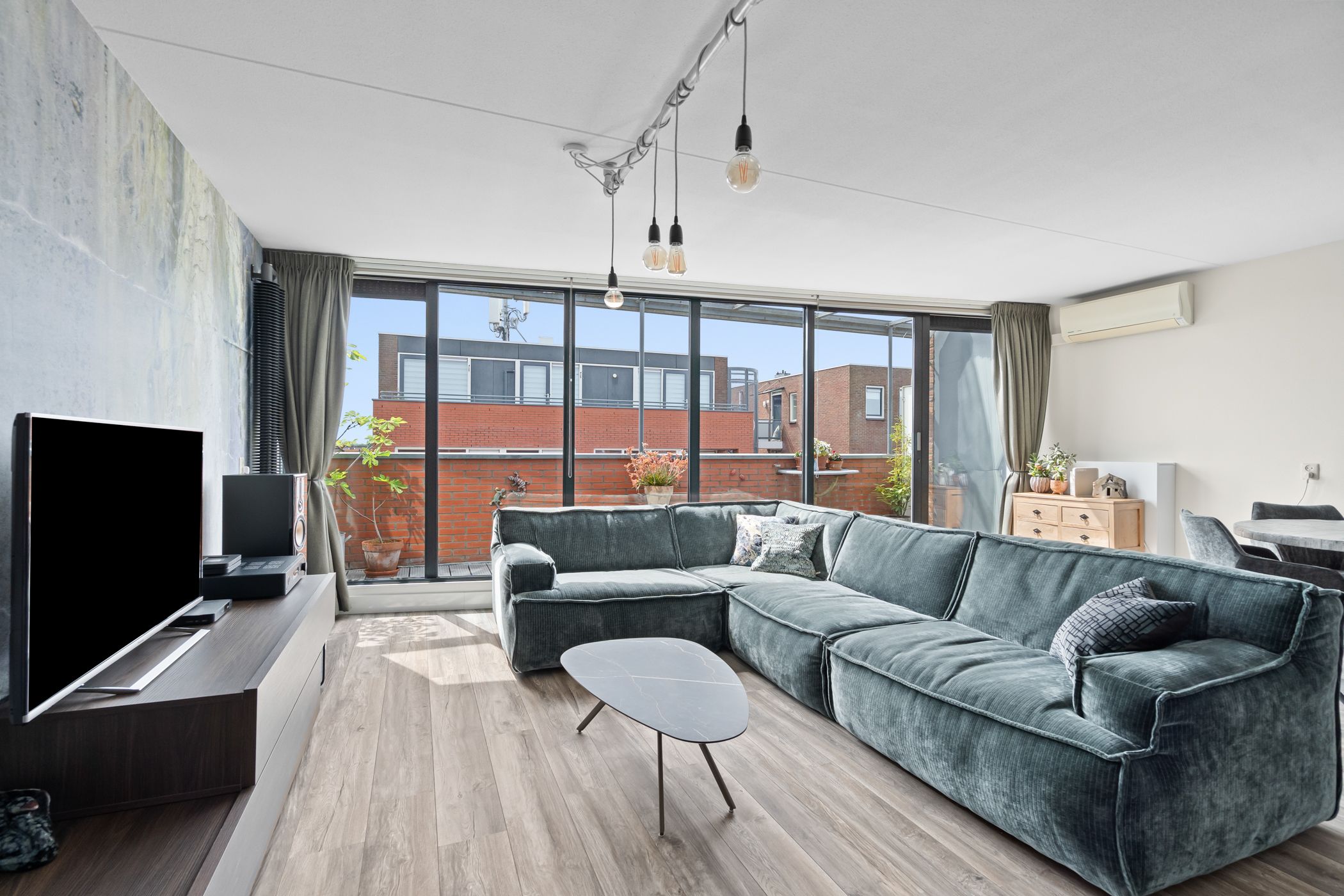 Foto 12 van Leidsestraatweg 68-K