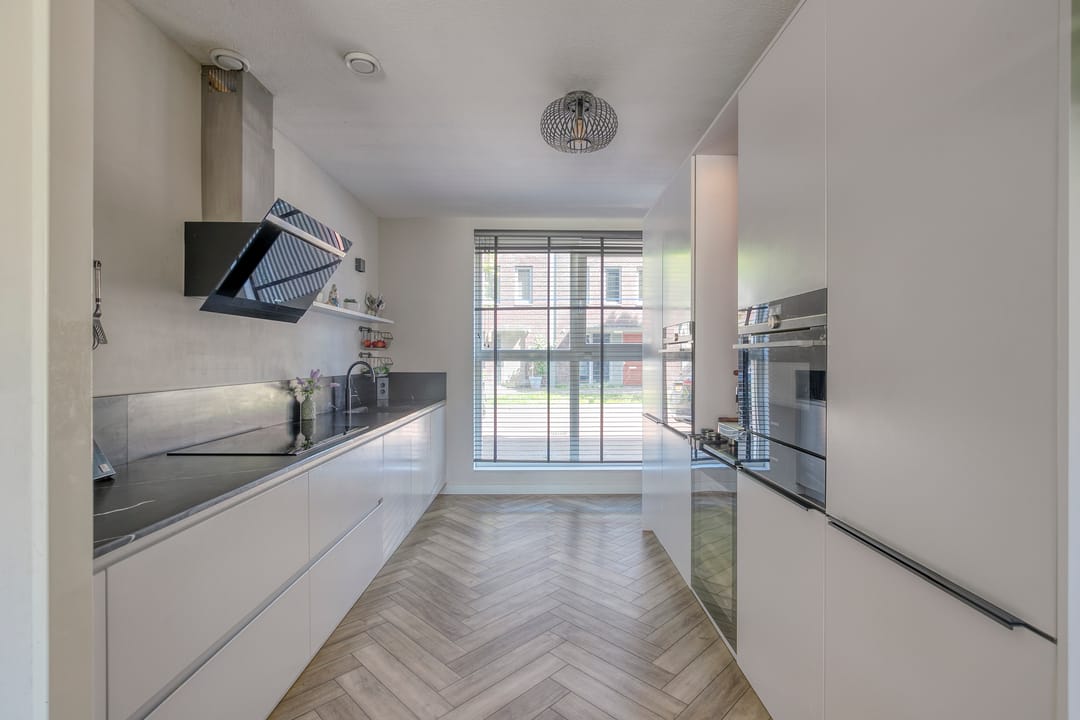 Photo 8 of Luxemburgstraat 69