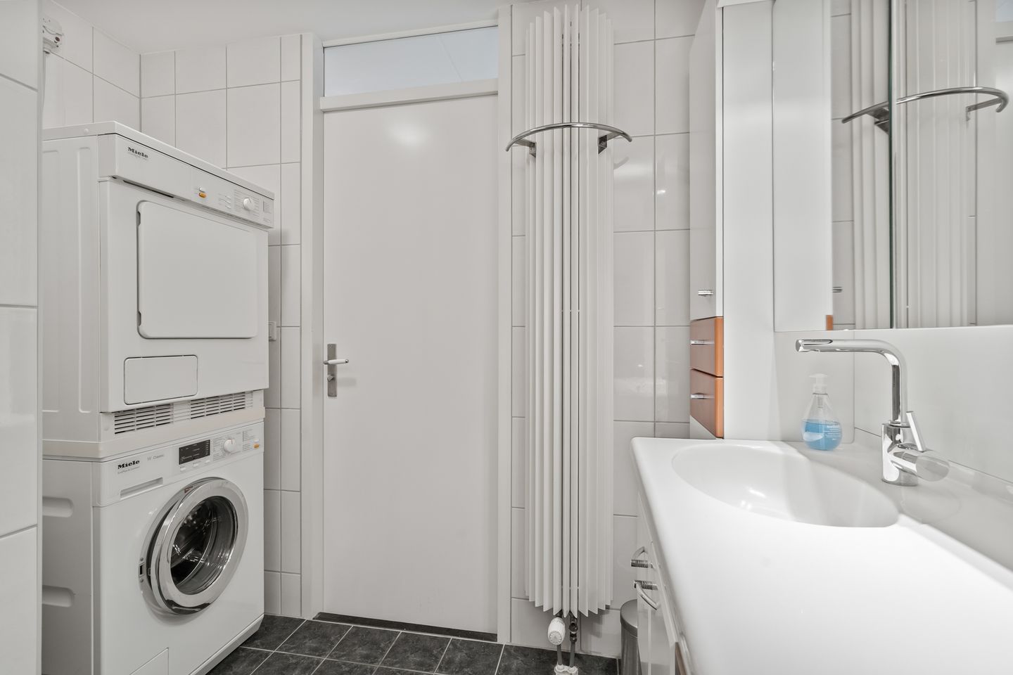 Foto 29 van Leidsestraatweg 68-K