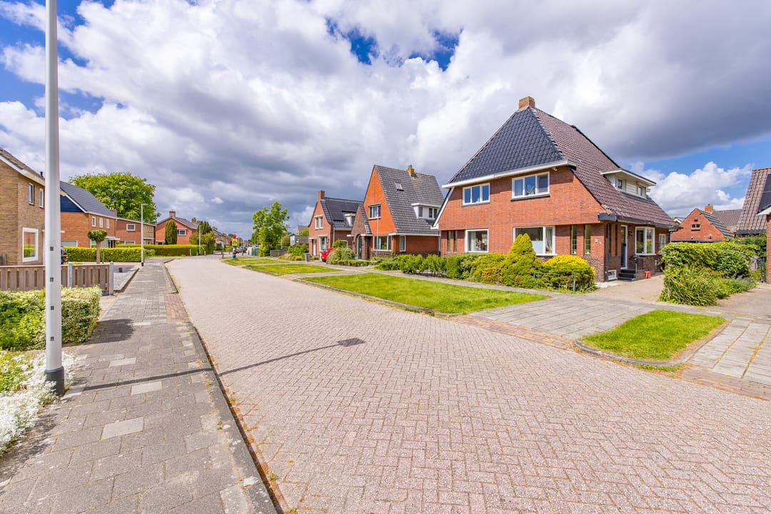 Photo 7 of Meidoornstraat 3