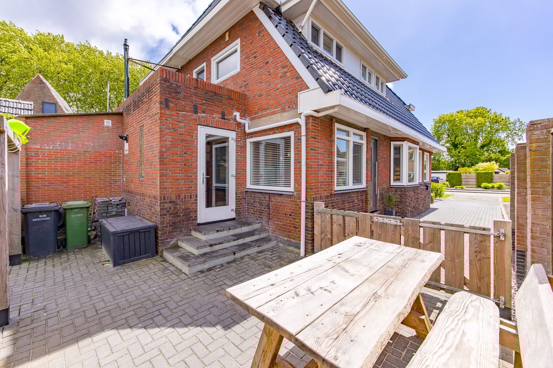 Photo 13 of Meidoornstraat 3