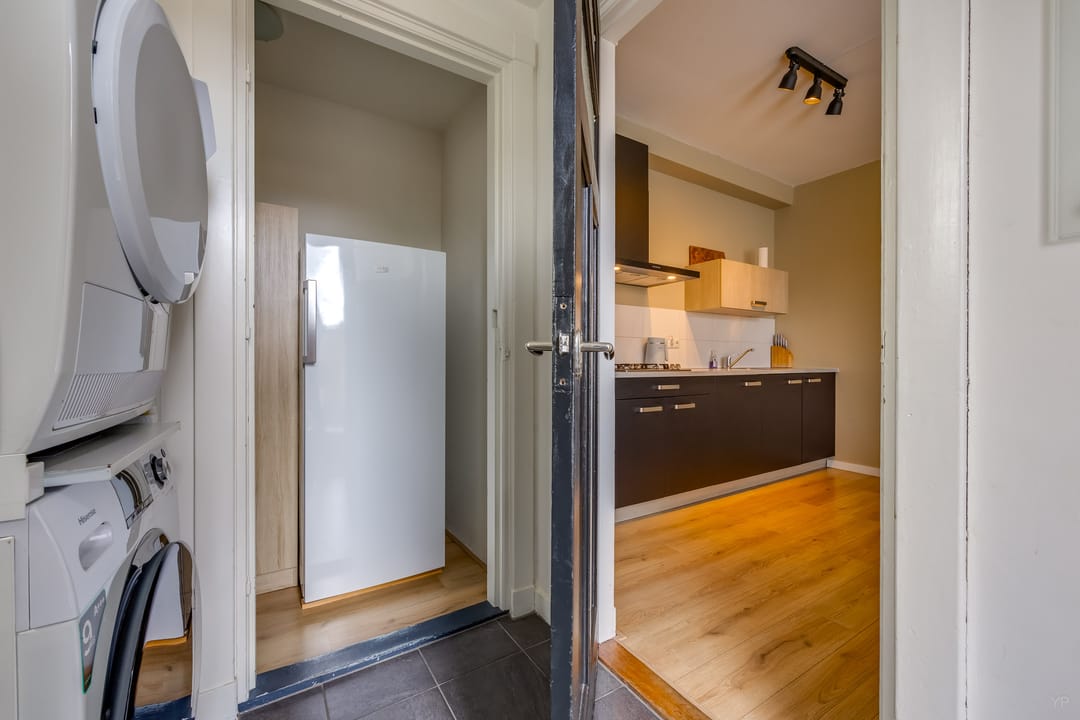 Photo 22 of Meidoornstraat 3