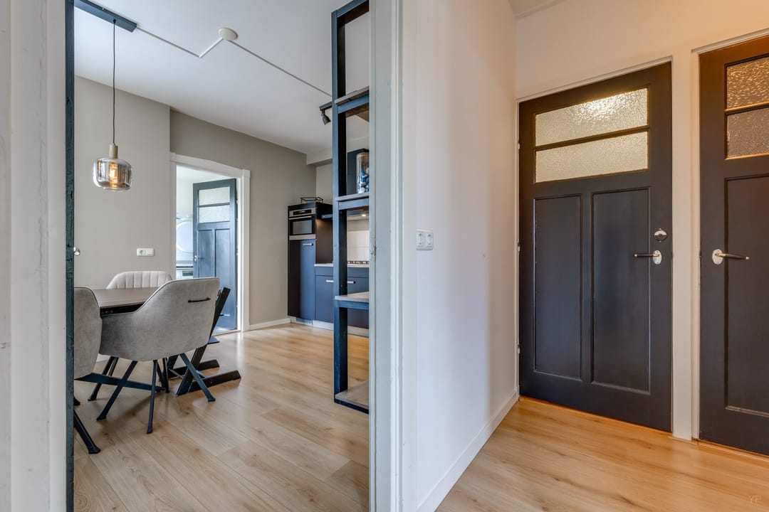 Photo 23 of Meidoornstraat 3