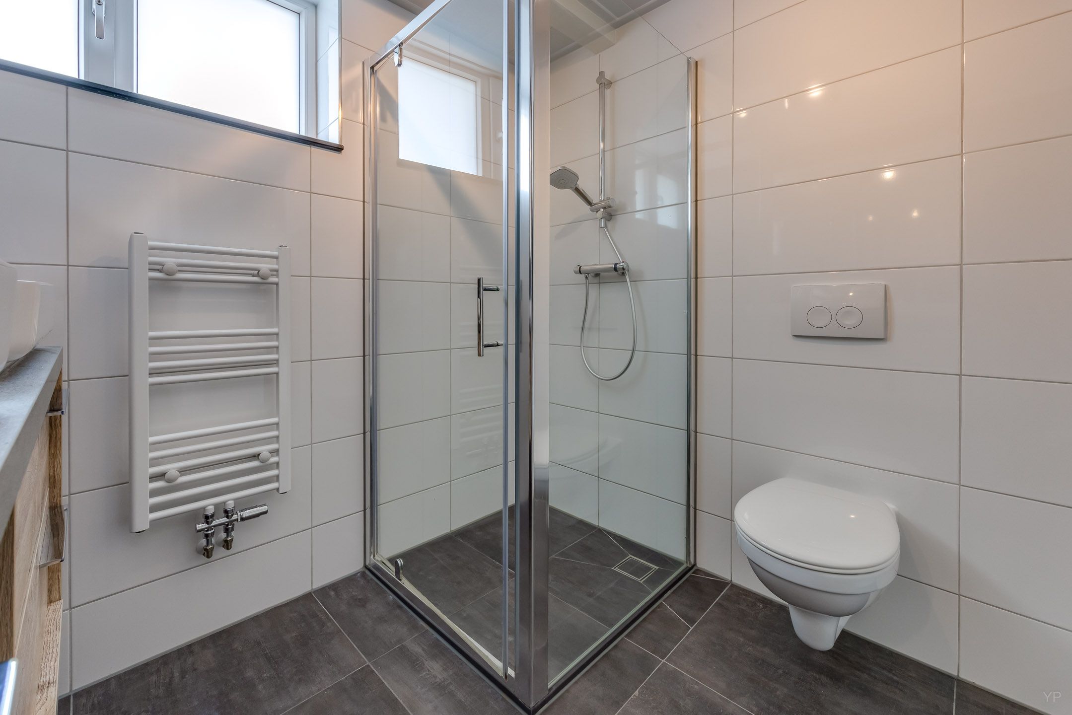 Photo 27 of Meidoornstraat 3