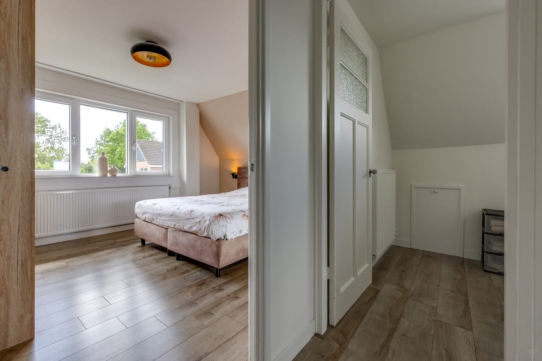 Photo 28 of Meidoornstraat 3