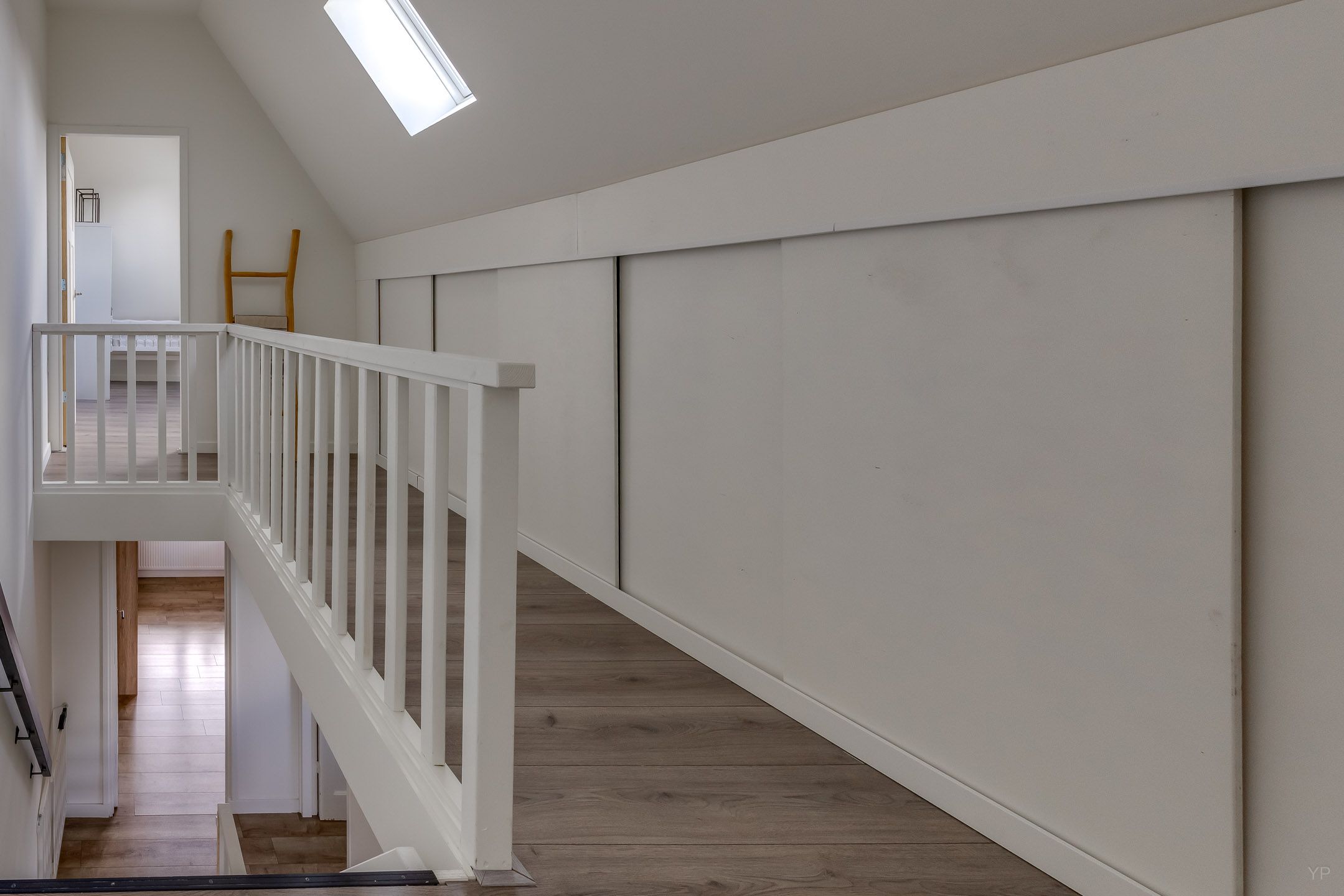 Photo 36 of Meidoornstraat 3