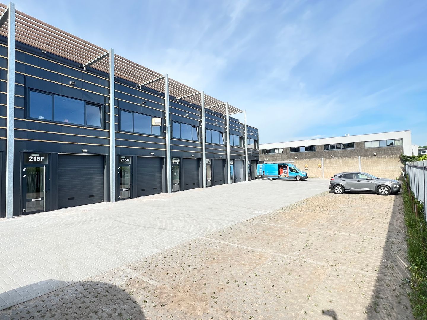 View photo 3 of Hogeweyselaan 215